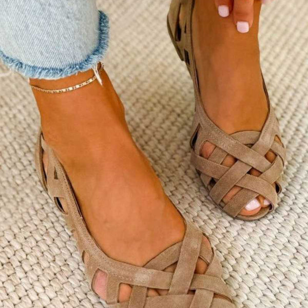 Flade sandaler med åben tå og flettet design