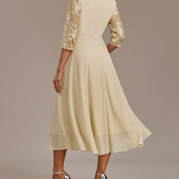 Elin™ - Champagnekjole med fine broderier